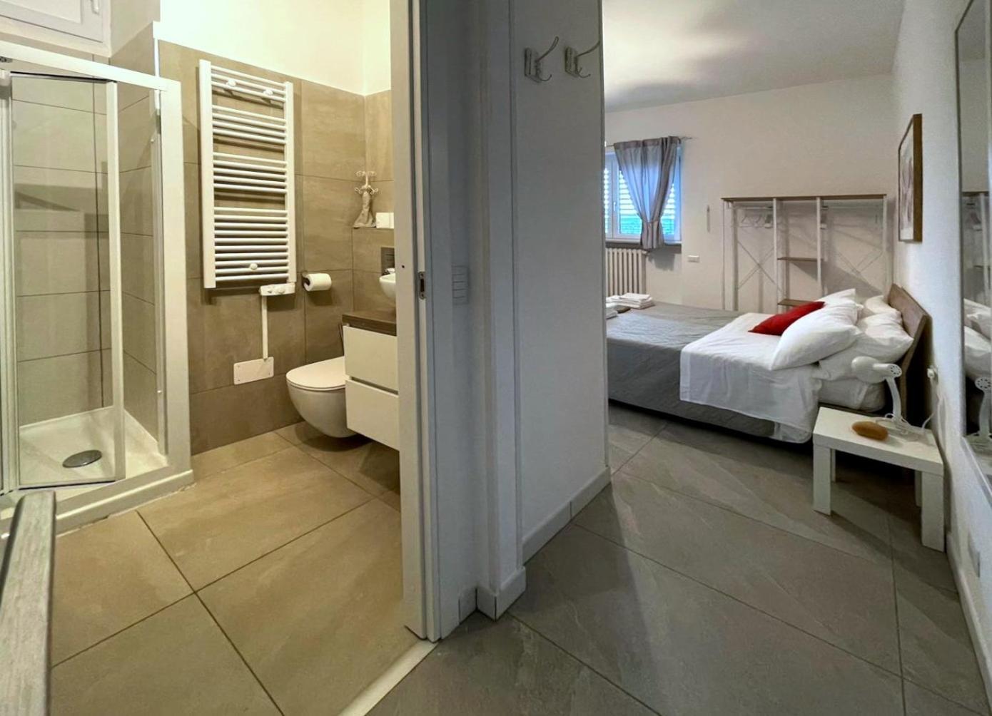 Domus 190 Rooms バレーゼ エクステリア 写真