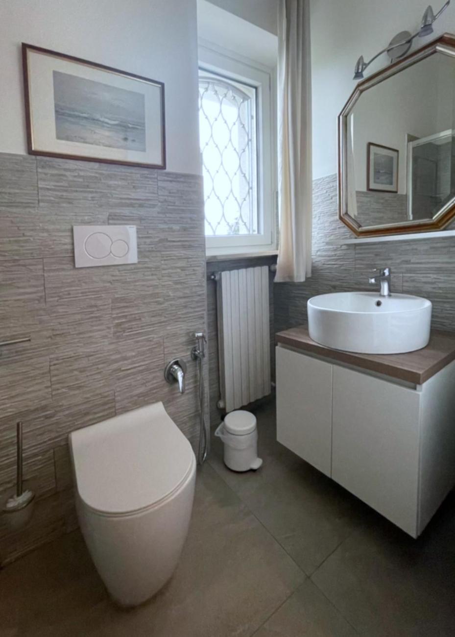 Domus 190 Rooms バレーゼ エクステリア 写真